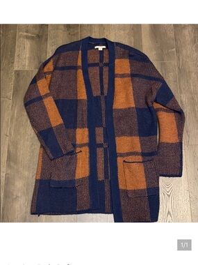 American Eagle Outfitters Navy and Rust Plaid Open-Front Cardigan